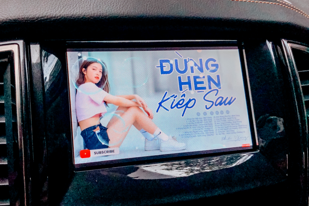 Việt hóa và mở khóa xem video trên màn hình SYNC 3 trên xe Ford. Việt hóa và mở khóa xem video trên màn hình SYNC 3 trên xe Ford.