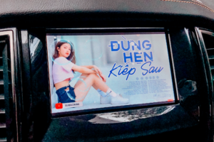 Việt hóa và mở khóa xem video trên màn hình SYNC 3 trên xe Ford.